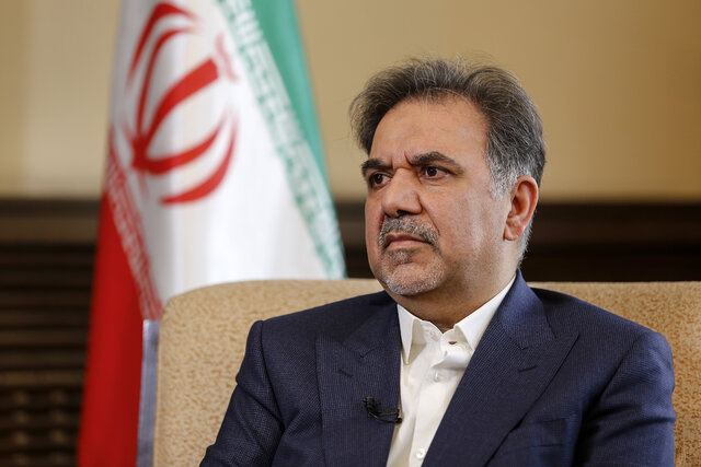 هیچ قراردادی با فولاد مبارکه نداشتهام