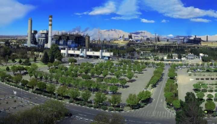 تجمع صنفی کارگران ذوب‌آهن با وعده مسئولان به پایان رسید