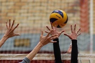 توپ پُر سپاهانی‌ها در لیگ برتر والیبال