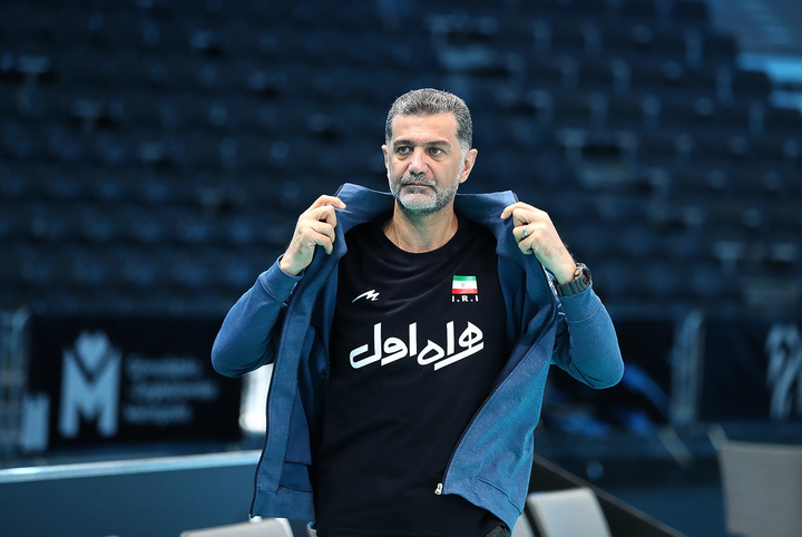 عطایی سرمربی فولاد سیرجان شد