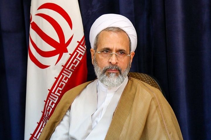 آیتالله اعرافی: چادرملو به تعهداتش درباره فولاد میبد عمل نکرد