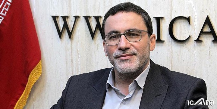 سیاست‌های غلط بانک مرکزی در تأمین ارز واردات مواد اولیه