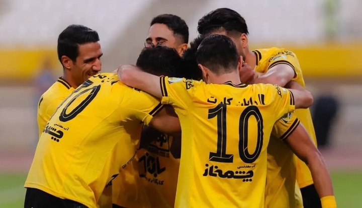 فهرست سپاهان لو رفت