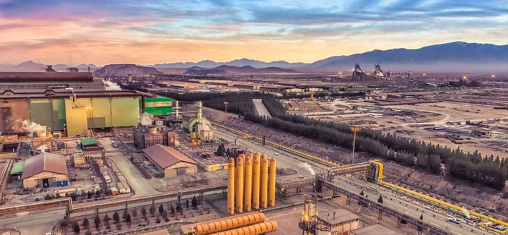 اهدای جایزه پایداری صنعت روابط عمومی ایران به فولاد مبارکه