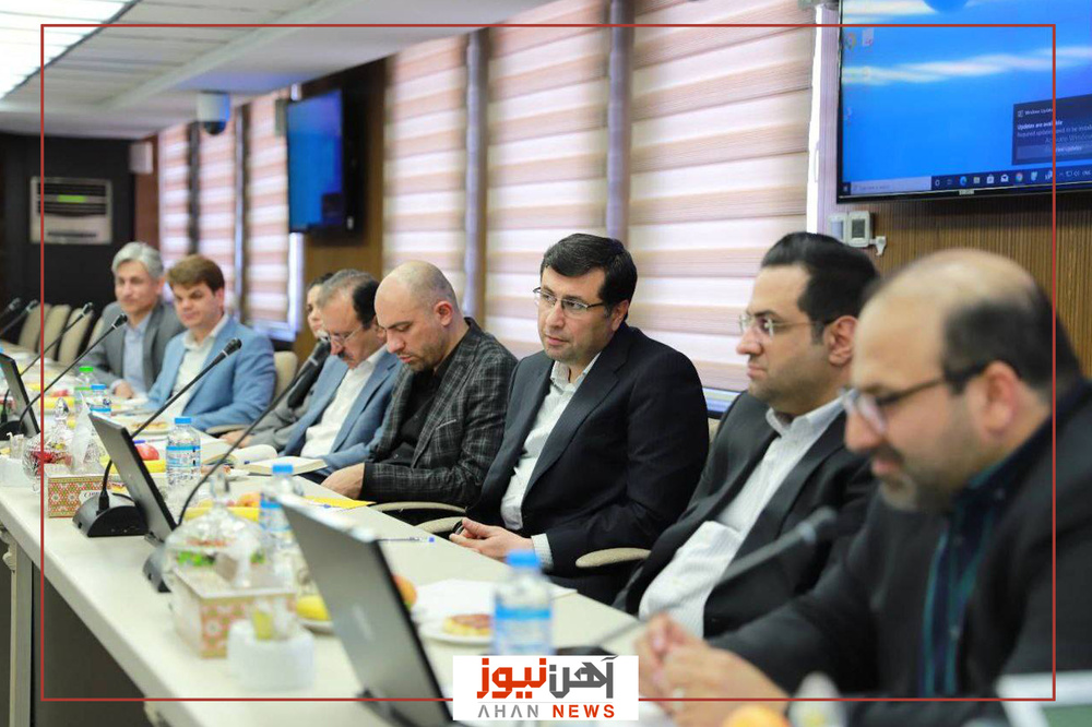 نشست فولادی‌ها با بورس کالا