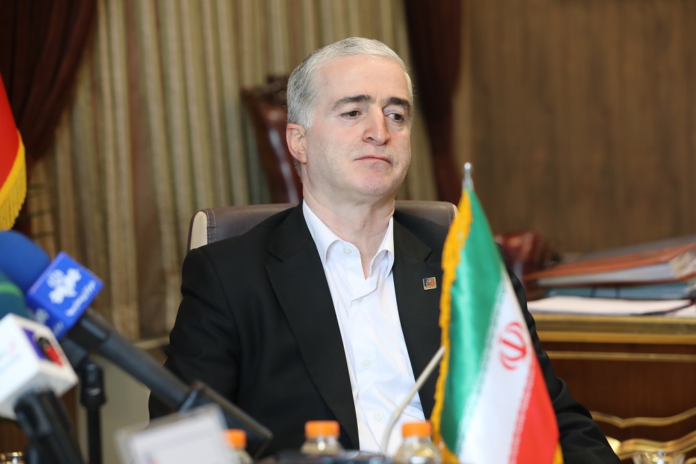 چشم‌انداز ۱۴۰۴ دور از دسترس؛ فولاد ایران ۲۰ میلیون تن عقب است
