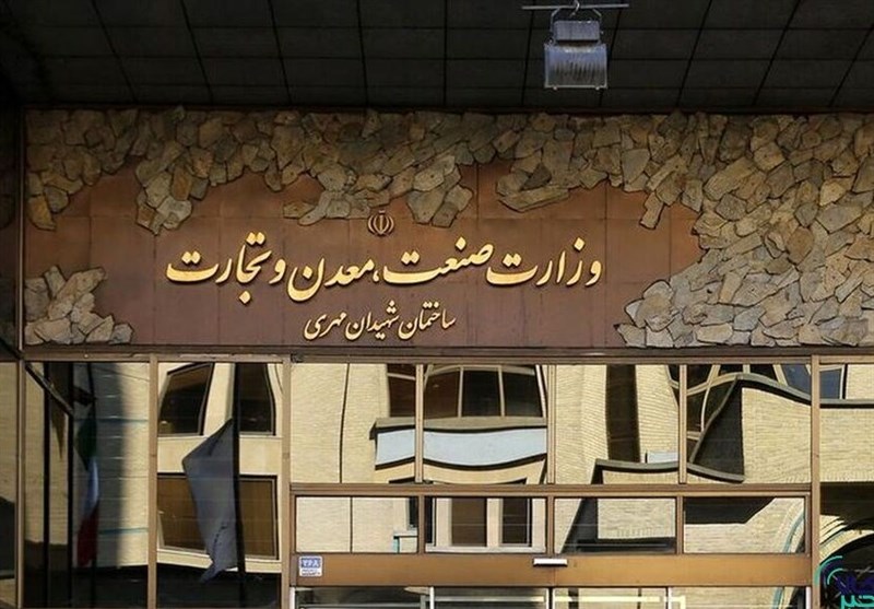 هزار مدیر صنعتی؛ خروجی کلاس کنکور آقازاده‌ها؟ /  مدیر می‌سازیم، ولی کارخونه نه!