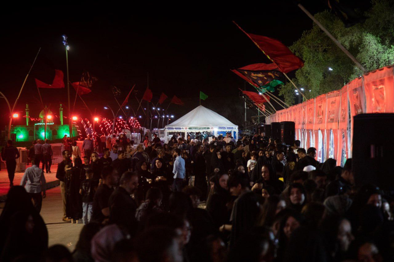 گردهمایی هزاران نفر از خانواده کارکنان فولاد خوزستان در شب اربعین حسینی