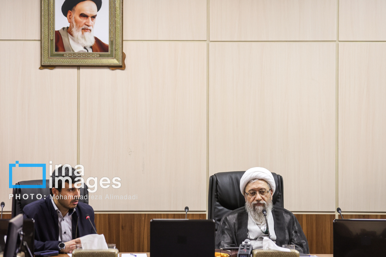 رهبر معظم انقلاب توصیه‌ای درباره لوایح پالرمو و CFT نداشته‌اند