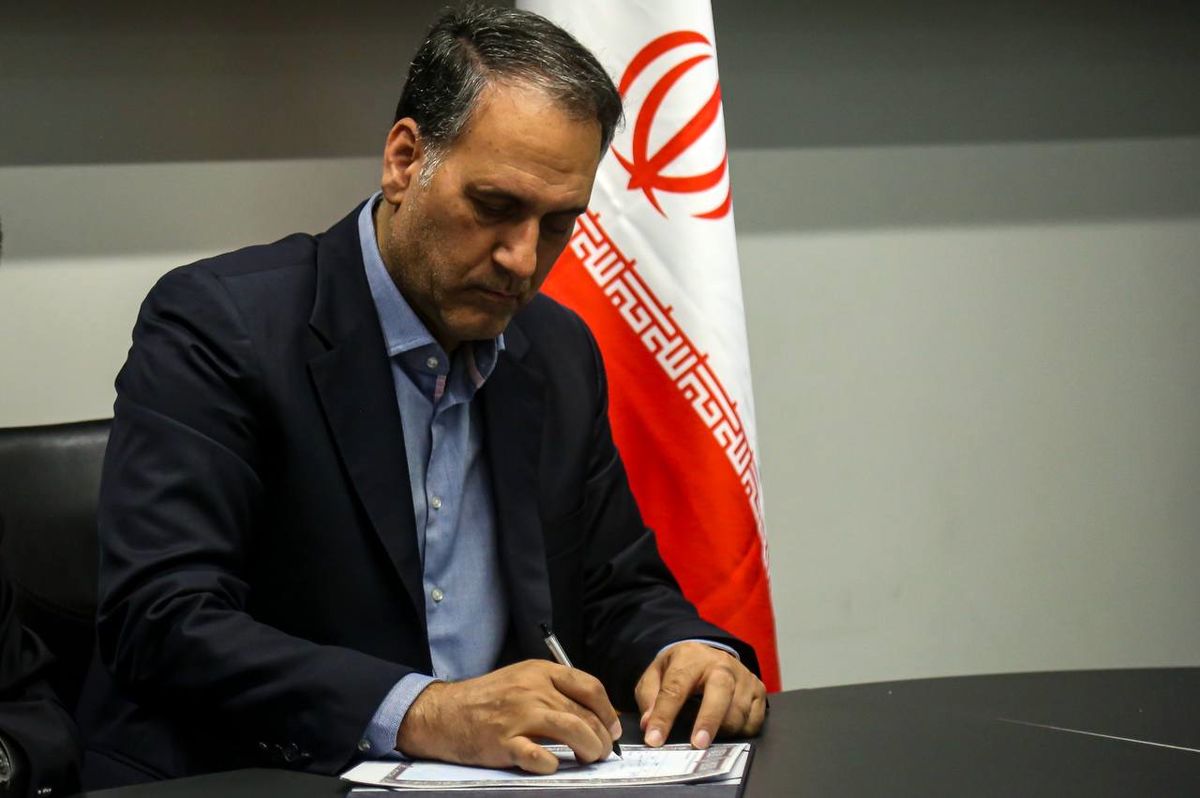 تاچکو: گذار به انرژی‌های پاک، شرط بقا و رقابت‌پذیری صنایع ایران