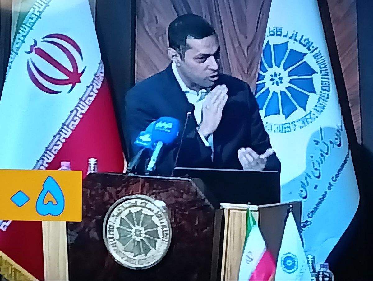 اصلاح کل زنجیره تولید و صادرات فولاد ضروری است
