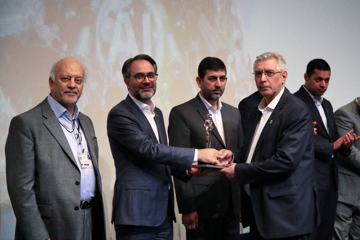 محمدمهدی شریف‌شاذیله، کارشناس سال فولاد ایران شد