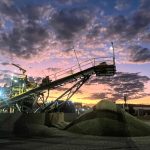 بحران تازه در غول لیتیوم جهان؛ سقوط کمسابقه سهام سیگما لیتیوم در پی تغییر پیمانکار و نگرانیهای مالی