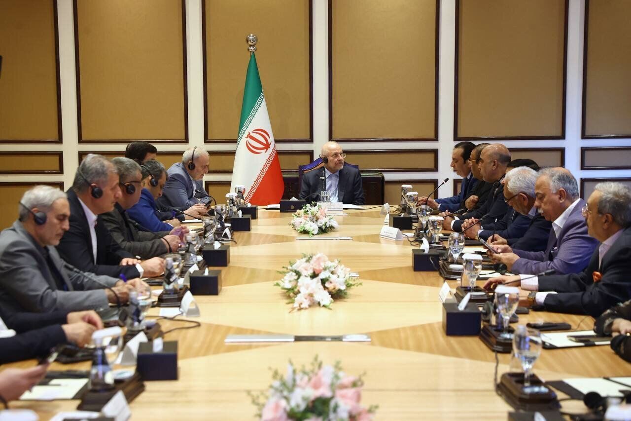 قالیباف: ظرفیت مبادلات اقتصادی ایران و پاکستان باید از ۳ میلیارد به ۱۰ میلیارد دلار برسد