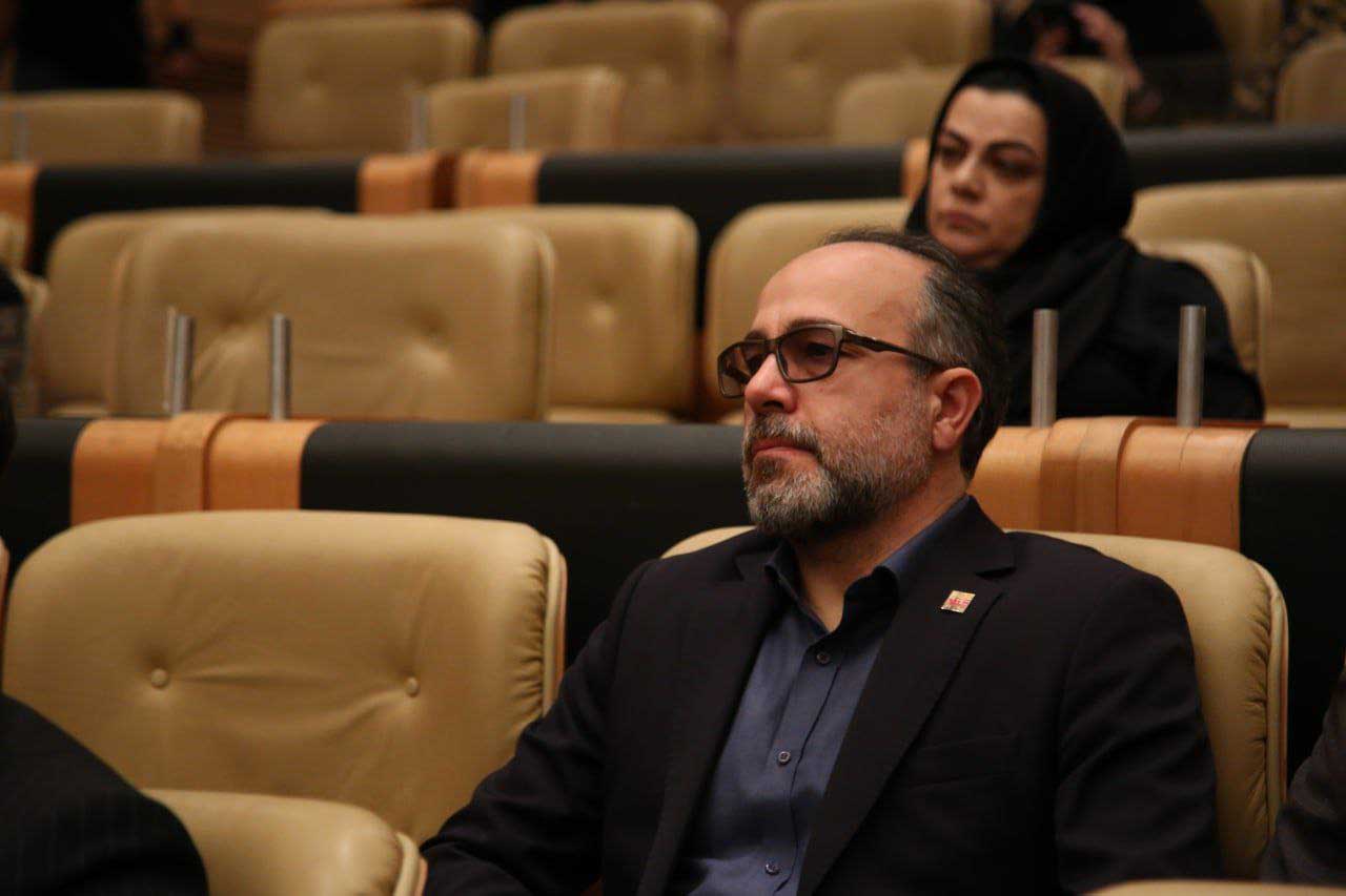 از کارشناس برتر سال تا طرح برگزیده فولاد سبز