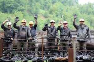 ارسال ماهانه ۱۹ هزار تن زغالسنگ به ذوبآهن اصفهان / راندمان ۵۲ درصدی زغالشویی