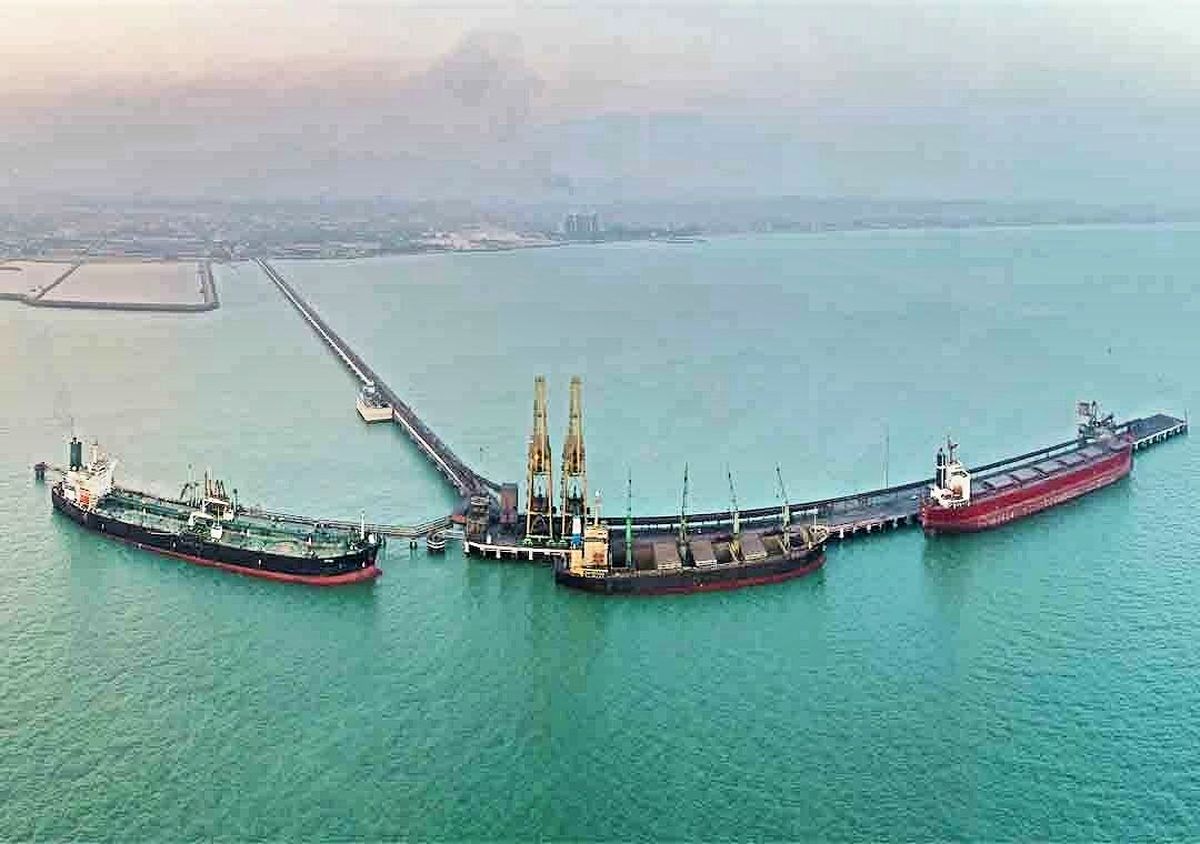 دعوت به سرمایه گذاری در منطقه ویژه اقتصادی صنایع معدنی خلیج فارس