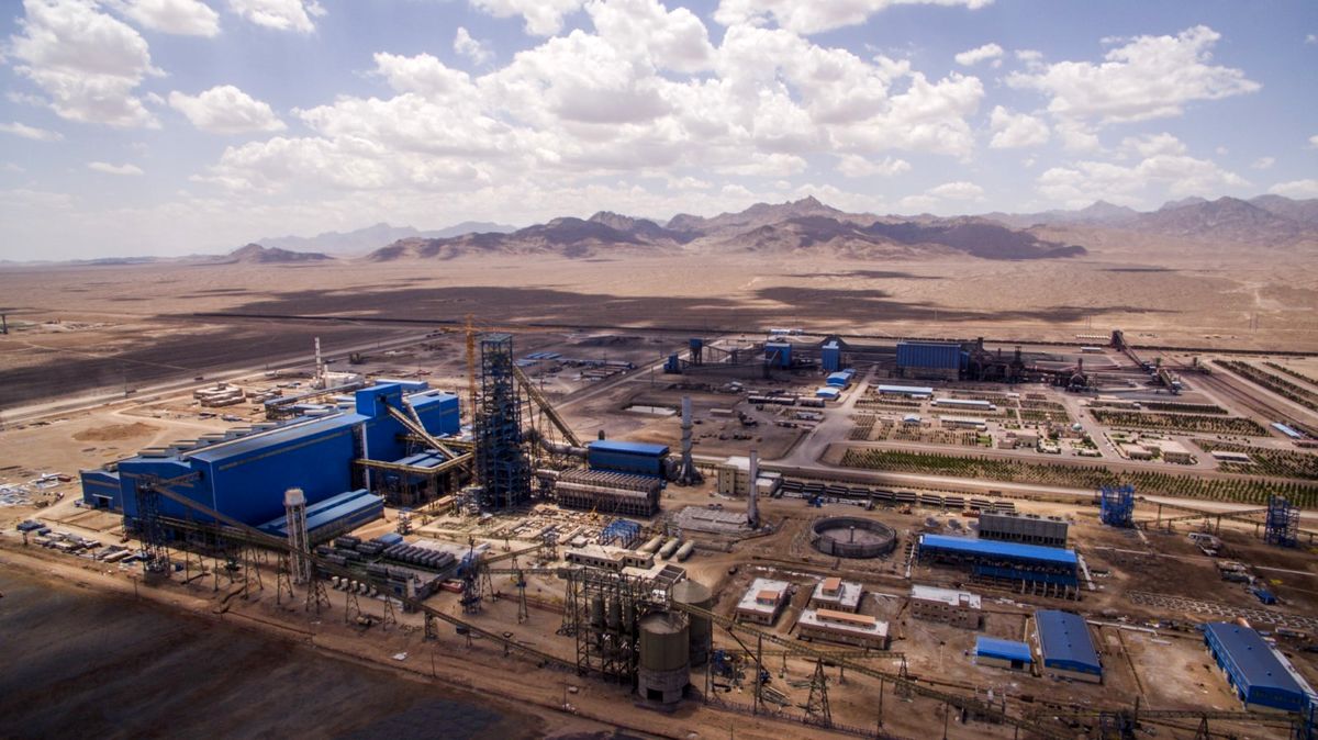 درآمد عملیاتی آهن و فولاد ارفع بالا رفت