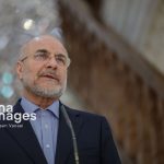 در میدان بودن فقط اسلحه به دست گرفتن نیست/ کنترل قیمت دلار، اراده دولت و مجلس