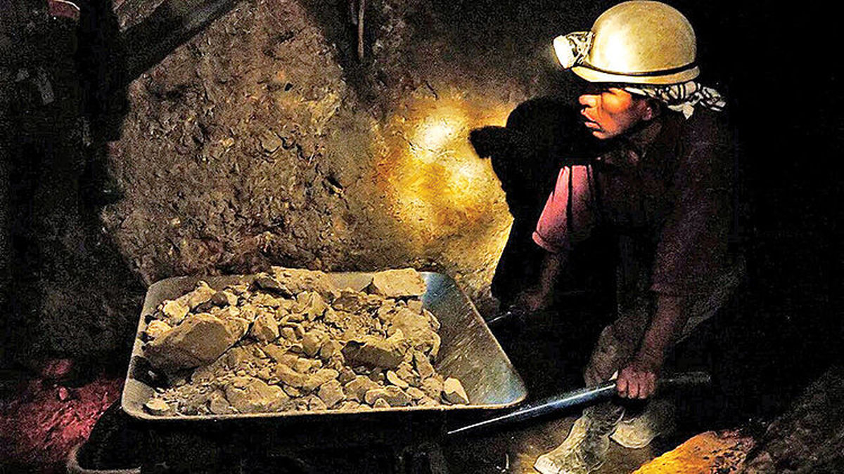 رشد سهام معدنی شرکتهای آسیایی