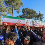 ناگفتههای مادر شهید فولاد مبارکه؛ عباس برای کار نمیرفت، برای عبادت میرفت