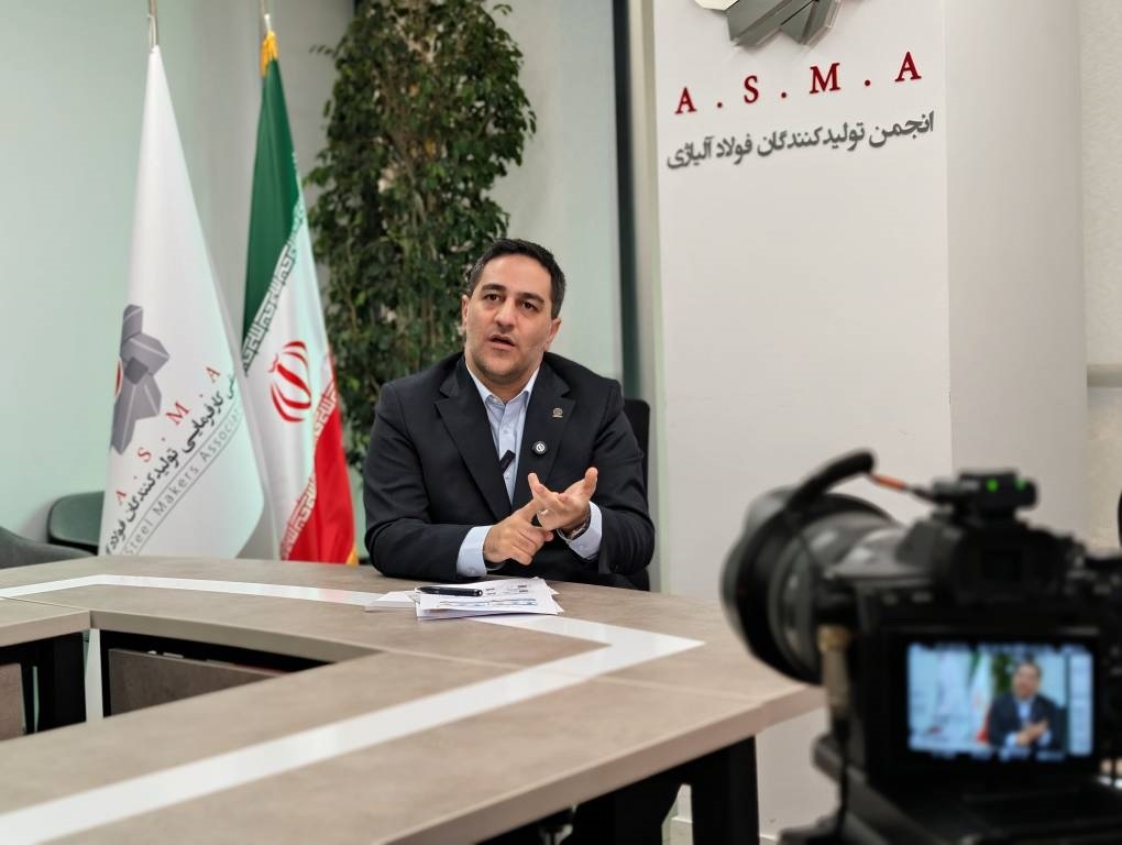 رئیس انجمن فولاد آلیاژی: دریافتهای درصدی اتاق بازرگانی متوقف شود