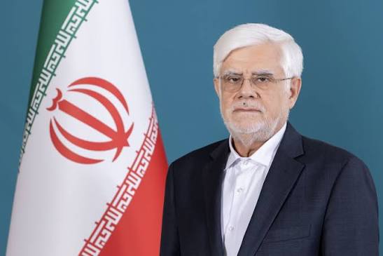 عارف: فولاد مبارکه ستون صنایع مادر و پیشران توسعه صنعتی ایران است