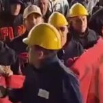 کارگران معترض فولاد در ایتالیا، فرودگاه جنوا را اشغال کردند + فیلم